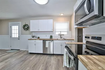 135 E Garland Avenue, Fairborn, OH 45324 - Photo 14