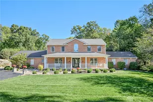 224 Roscommon Dr, Springfield, OH 45503 - Photo 2