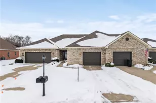 1426 Paul Revere Way, Troy, OH 45373 - Photo 2