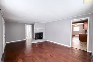 1806 N Sweetbriar Ln, Springfield, OH 45505 - Photo 4