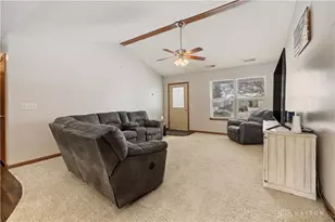 1424 Michael Dr, Troy, OH 45373 - Photo 8