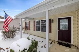 1424 Michael Dr, Troy, OH 45373 - Photo 2