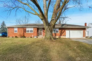 598 N Market St, Troy, OH 45373 - Photo 2