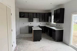 209 Monroe Way, New Carlisle, OH 45344 - Photo 6