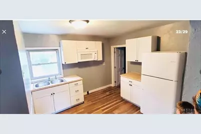 12 E Main, West Carrollton, OH 45449 - Photo 4