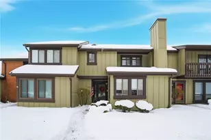 1454 Carriage Trace Blvd, Centerville, OH 45459 - Photo 1