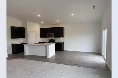 212 Monroe Way, New Carlisle, OH 45344 - Photo 4