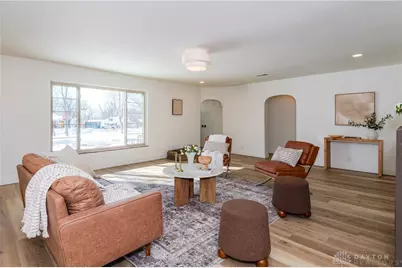 1884 N Longview Street, Beavercreek, OH 45432 - Photo 4