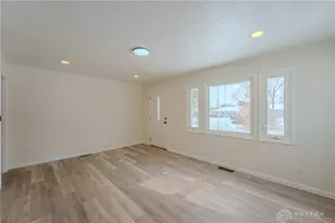 2971 Peony Pl, Dayton, OH 45420 - Photo 8