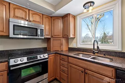 2759 Shelburne Lane, Beavercreek, OH 45430 - Photo 14