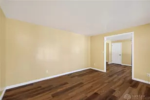 2759 Shelburne Ln, Beavercreek, OH 45430 - Photo 12