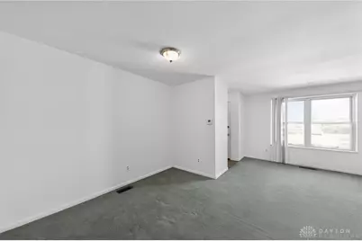 4202 Knollcroft Road, Dayton, OH 45426 - Photo 8