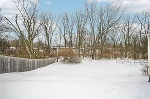 505 S Stadium Dr, Xenia, OH 45385 - Photo 30