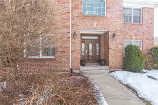 308 Yorkshire Ln, Xenia, OH 45385 - Photo 2