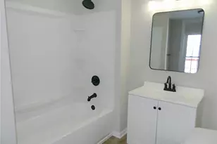 802 Warder St, Springfield, OH 45503 - Photo 8