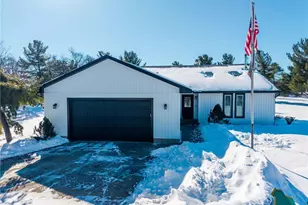 5525 Princeton Rd, Fairfield Township, OH 45011 - Photo 1