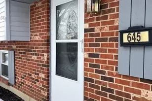 645 Preston Dr, Waynesville, OH 45068 - Photo 2