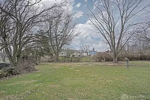 645 Preston Dr, Waynesville, OH 45068 - Photo 16