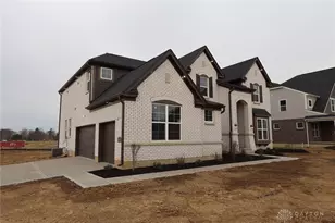 689 Bottega Dr, Washington Twp, OH 45458 - Photo 2