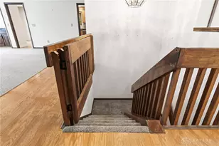 4400 Royal Ridge Way, Dayton, OH 45429 - Photo 38