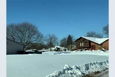 7540 Tuscola Drive, Dayton, OH 45426 - Photo 1