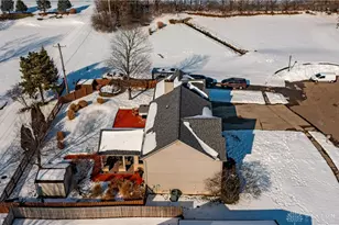 825 Chaucer Ln, Tipp City, OH 45371 - Photo 66