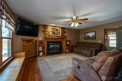 825 Chaucer Lane, Tipp City, OH 45371 - Photo 22