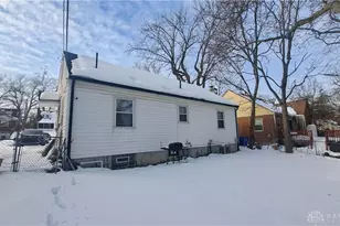 148 Valleyview Dr, Dayton, OH 45405 - Photo 18