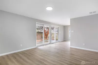 211 Whittington Drive, Centerville, OH 45459 - Photo 8