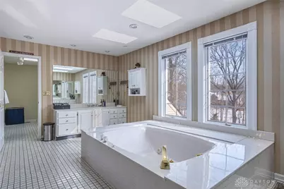 7815 Bennington Drive, West Chester Twp, OH 45241 - Photo 38