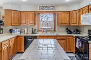 7815 Bennington Dr, West Chester Twp, OH 45241 - Photo 20