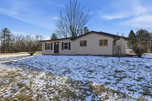 12130 Lakefront Dr, Hillsboro, OH 45133 - Photo 1