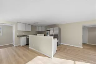 12130 Lakefront Dr, Hillsboro, OH 45133 - Photo 6