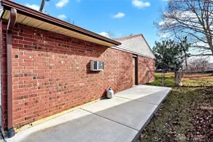 2265 Virginia Dr, Xenia, OH 45385 - Photo 4