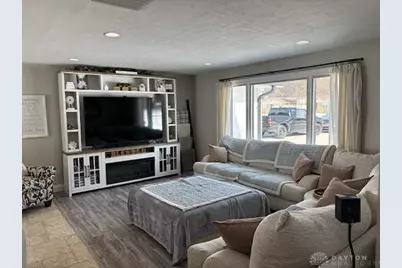 5940 Bradley Drive, Tipp City, OH 45371 - Photo 2