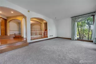 701 E Schantz Ave, Oakwood, OH 45419 - Photo 8