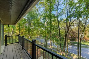 701 E Schantz Ave, Oakwood, OH 45419 - Photo 6