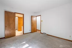 701 E Schantz Ave, Oakwood, OH 45419 - Photo 32