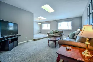 906 New England Ave, Dayton, OH 45429 - Photo 8