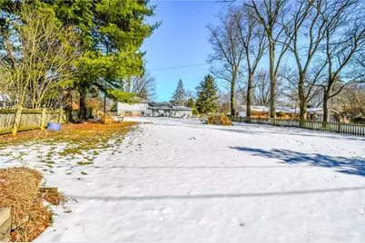 906 New England Avenue, Dayton, OH 45429 - Photo 40