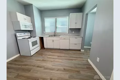 469-471 E Cecil Street, Springfield, OH 45503 - Photo 10