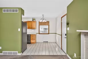 3833 Sterling Dr, Franklin, OH 45005 - Photo 10