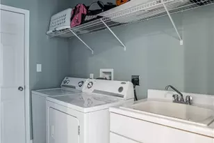 1200 Sweet Audrey Ct, Dayton, OH 45458 - Photo 12