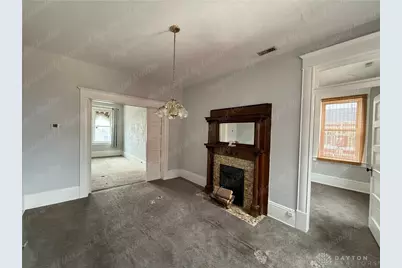 44 W High Street #D, Springfield, OH 45502 - Photo 4