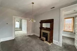 44 W High St, Springfield, OH 45502 - Photo 4