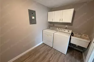 1424 Meadow Moor Dr, Beavercreek, OH 45434 - Photo 20