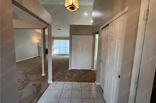 909 Sunset Dr, Englewood, OH 45322 - Photo 4