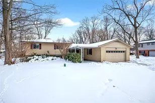 2638 Big Woods Trail, Beavercreek, OH 45431 - Photo 2