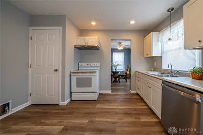2230 Hazelton Avenue, Dayton, OH 45431 - Photo 14