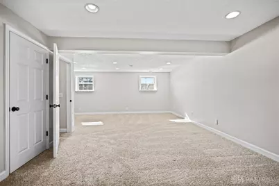 981 Pheasant Run Drive, Dayton, OH 45458 - Photo 34